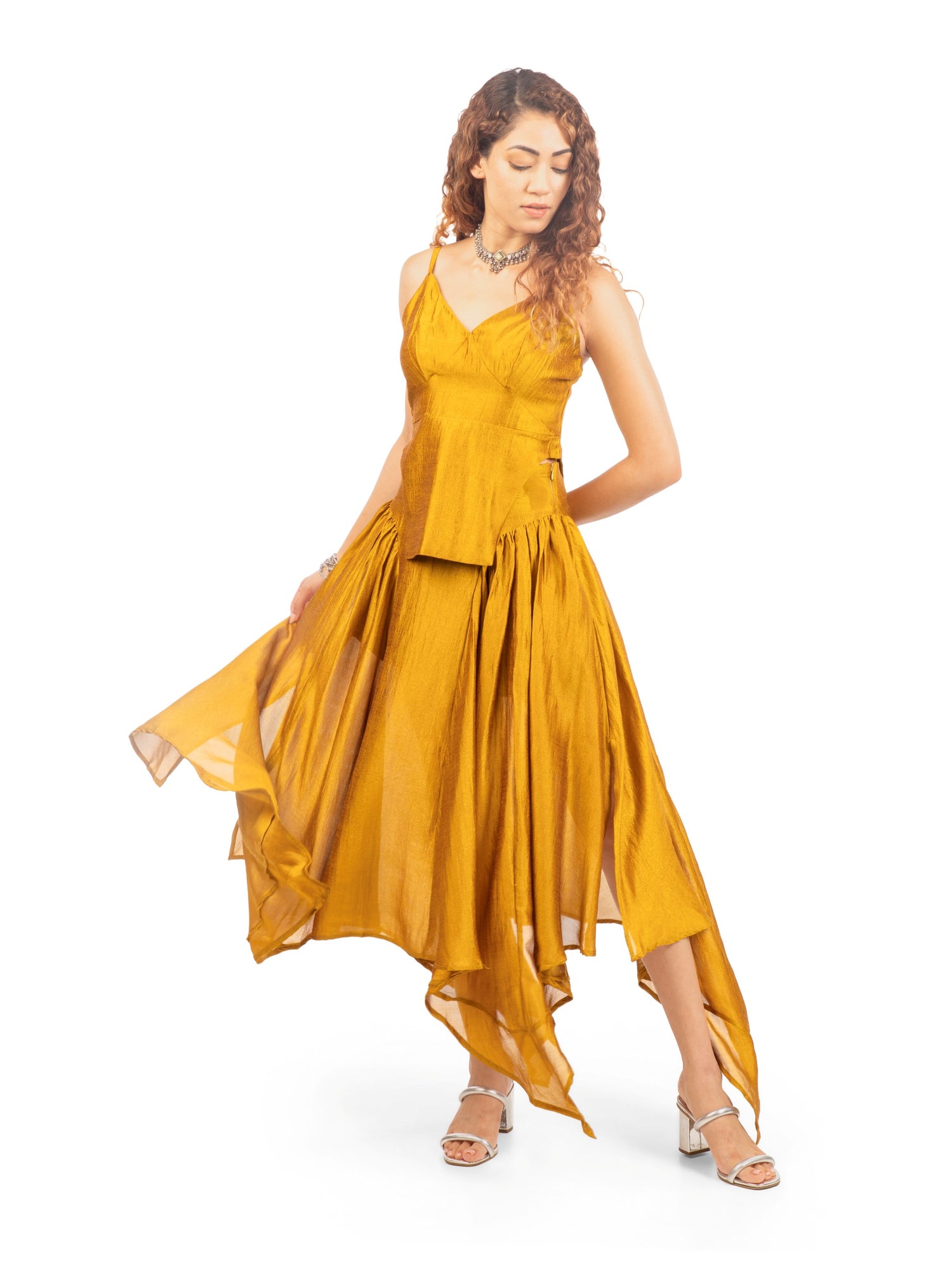 Front view of women's coord set